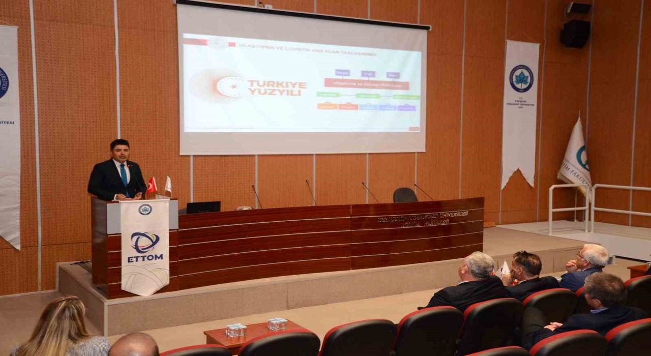 Türkiye Yüzyılında Ulaştırma Vizyonu ESOGÜde ele alındı