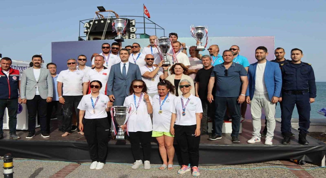 Türkiyenin en iyi zıpkıncıları Didim açıklarında yarıştı