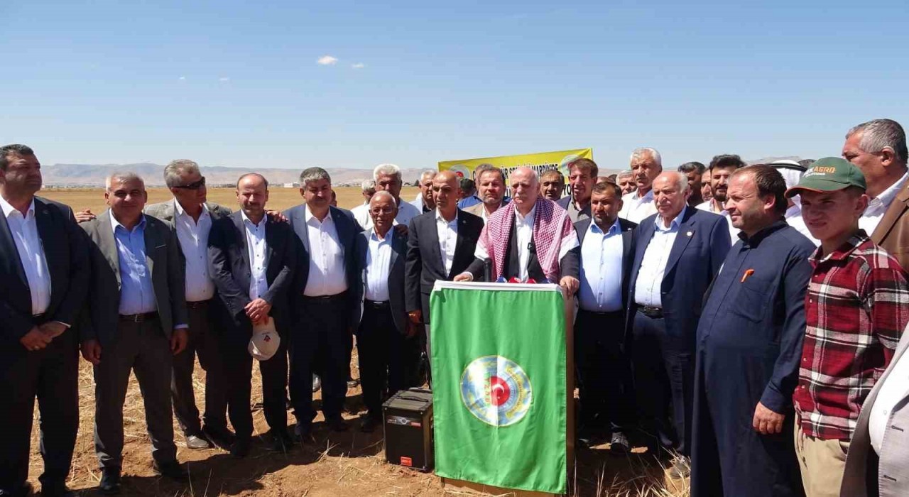 TZOB Genel Başkanı Bayraktar, Mardinde çiftçilerle buluştu