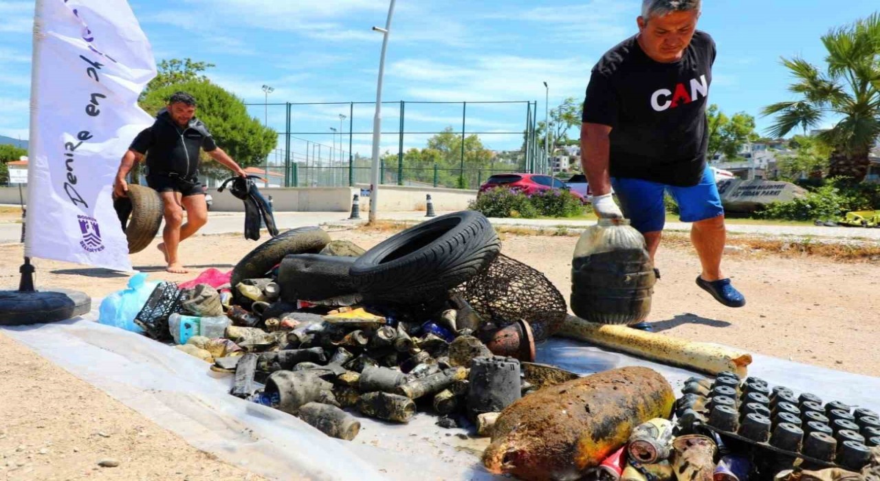 Üçüncü etap deniz dibi temizliği Bitezde yapıldı