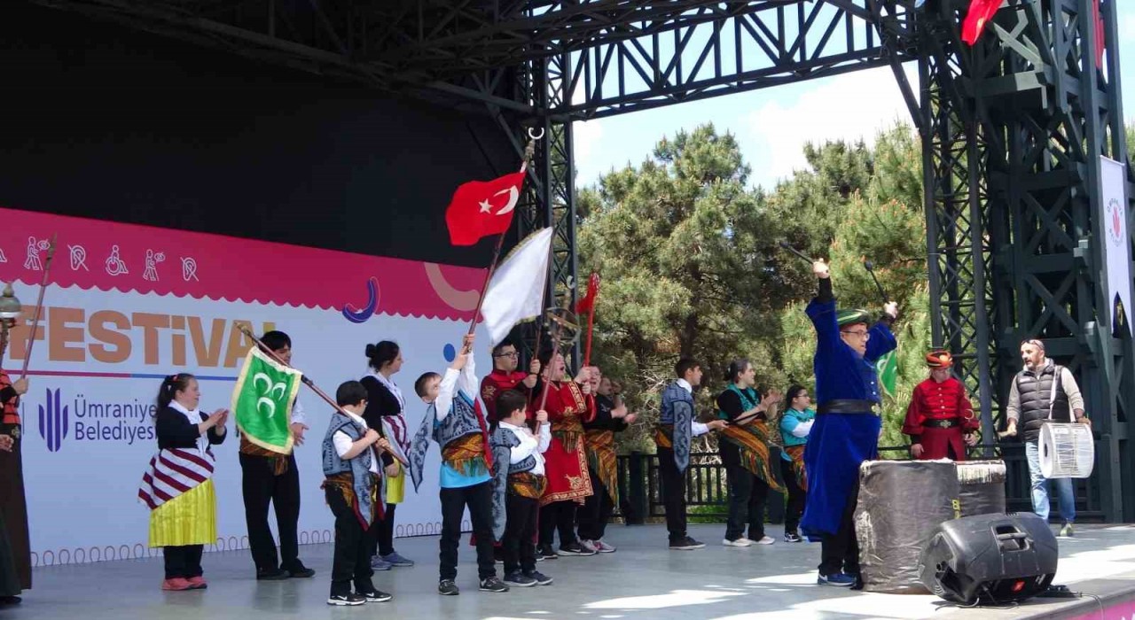 Ümraniyede ‘En-Şen Festival coşkusu yaşandı