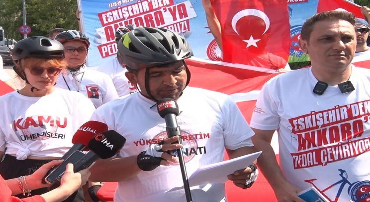 ÜNİPERSEN üyeleri Eskişehirden Ankaraya pedal çevirdi