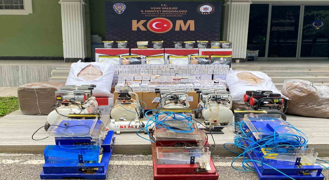 Uşakta yapılan operasyonda çok sayıda kaçak makaron ele geçirildi