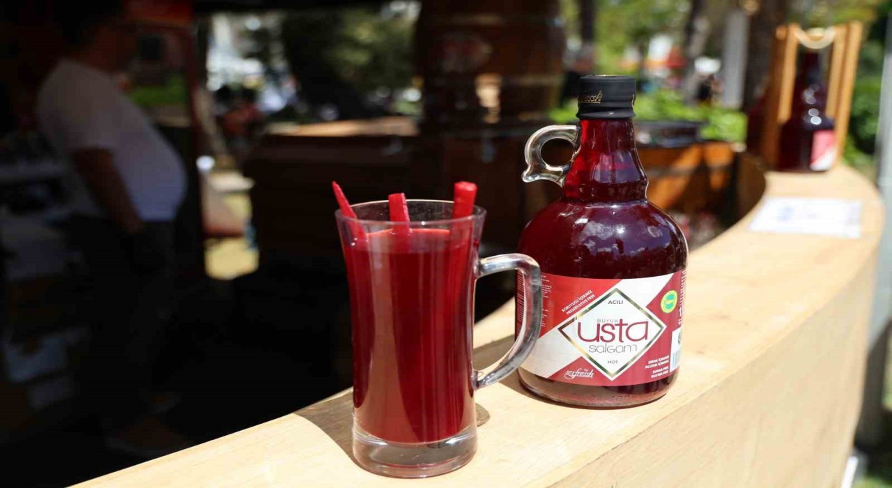 Usta Market, Adananın şalgamını tüm Türkiyeye sunuyor