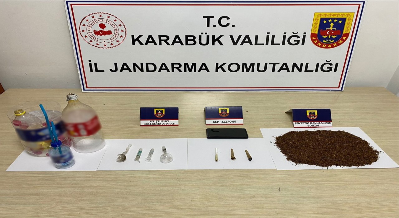 Uyuşturucu operasyonunda 2 kişi yakalandı