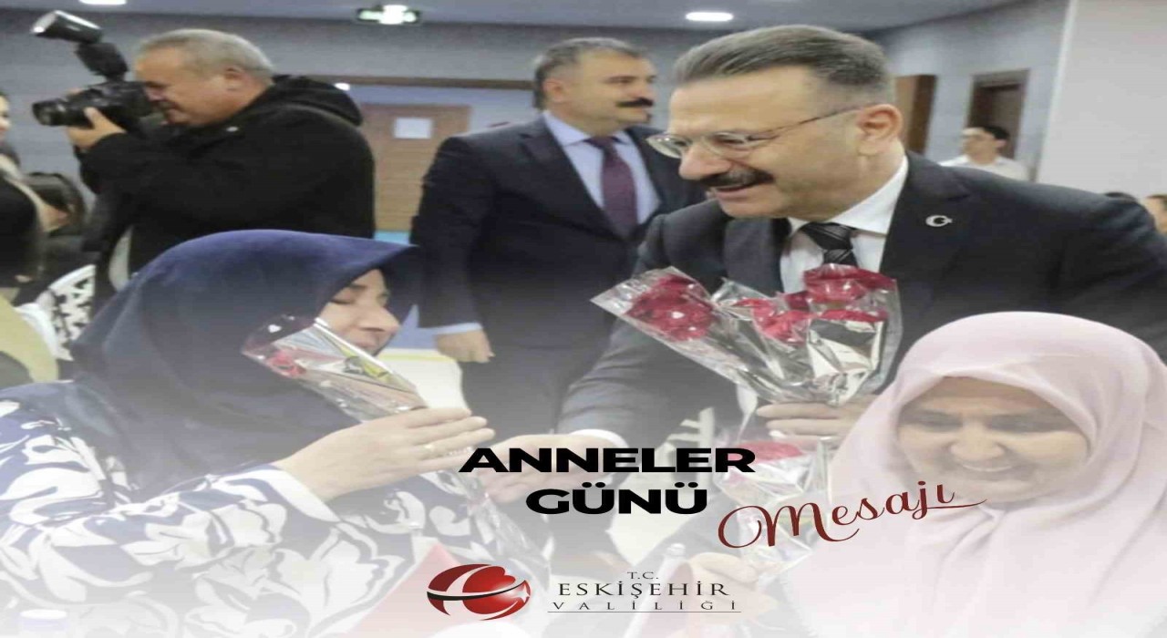 Vali Aksoy: Kadın anne olarak yeri doldurulamaz bir değere sahiptir