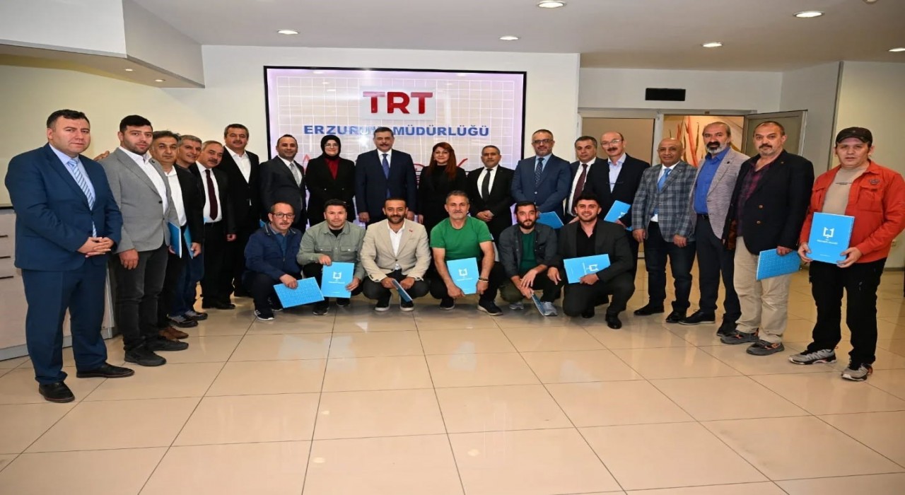 Vali Çiftçiden TRTye teşekkür ziyareti