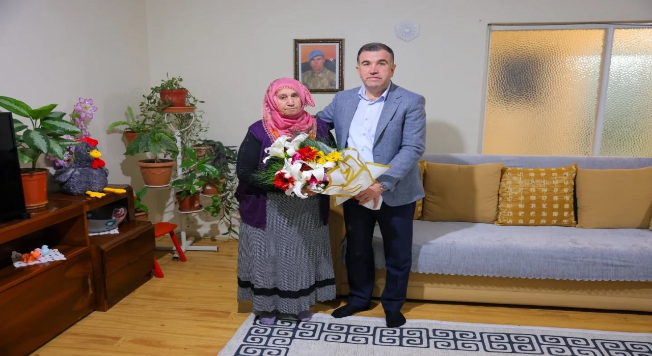 Vali Eldivan, şehit annesi ve Kıbrıs Gazisini ziyaret etti