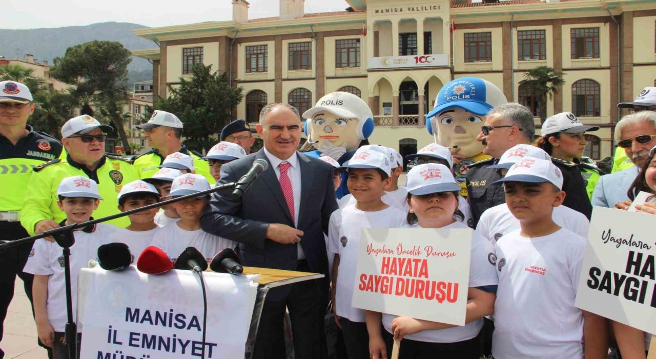 Vali Özkandan vatandaşlara trafik uyarısı