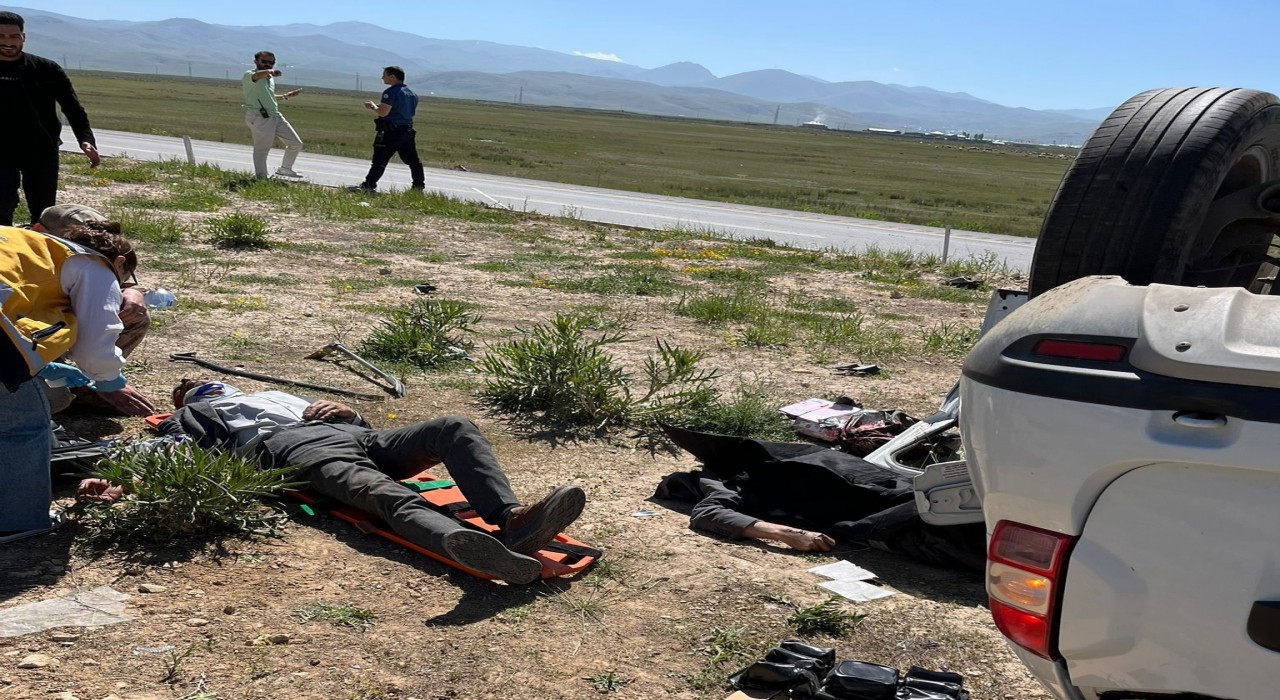 Vanda trafik kazası: 4 ölü, 2 yaralı