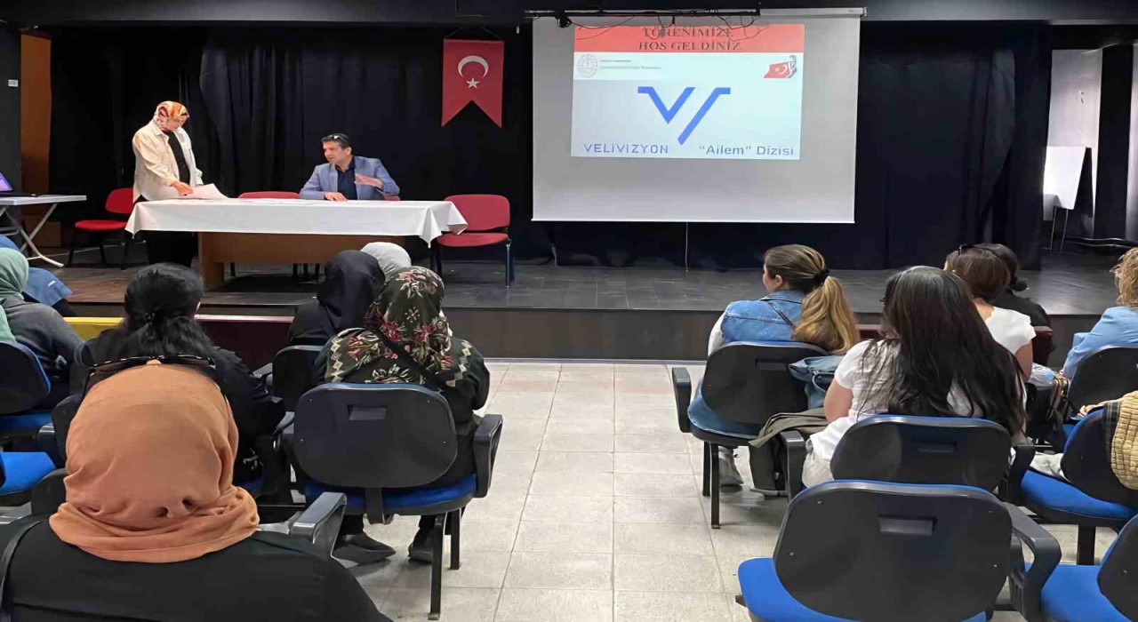 Velilere ‘Velivizyon teşekkür belgeleri takdim edildi