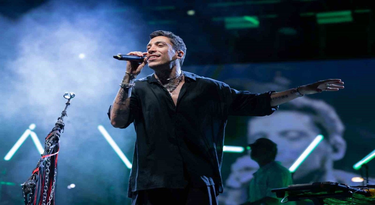 Yaşar Üniversitesi kampüsünde bahar şenliği coşkusu