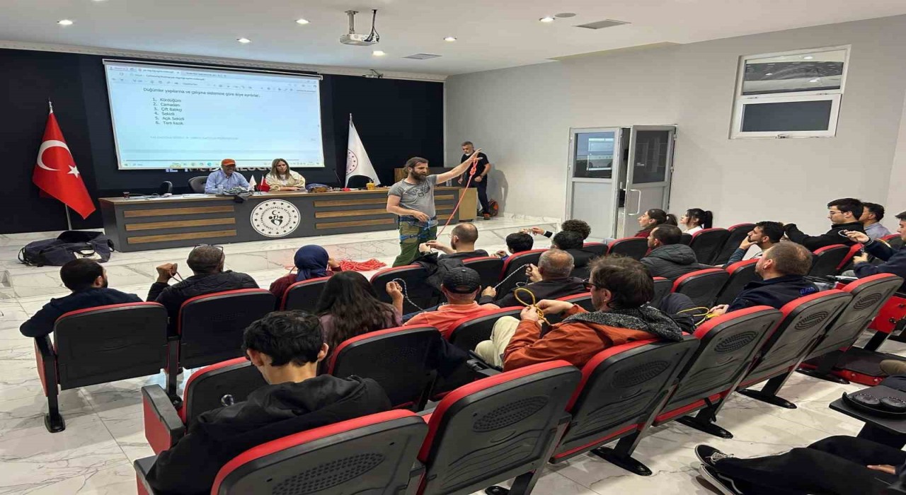 Yaz Dağcılık Eğitimi Kayseride tamamlandı