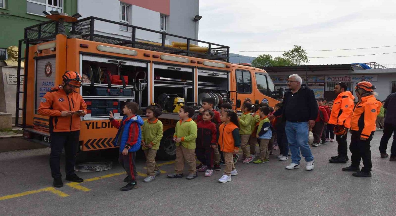Yıldırım Beledisinden 6 bin öğrenciye afet eğitimi