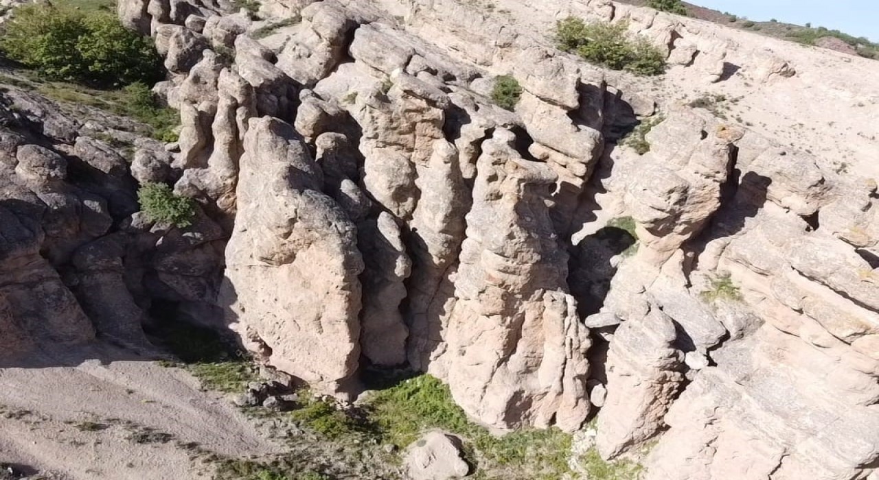 Yozgat kendi peri bacalarıyla Nevşehire rakip olmak istiyor