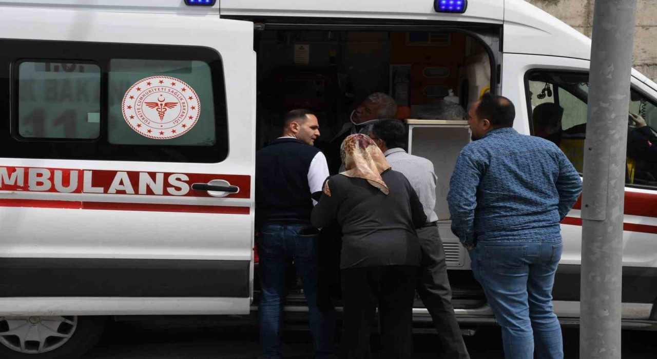 Yozgatta 6 araç zincirleme kazaya karıştı: 5 yaralı