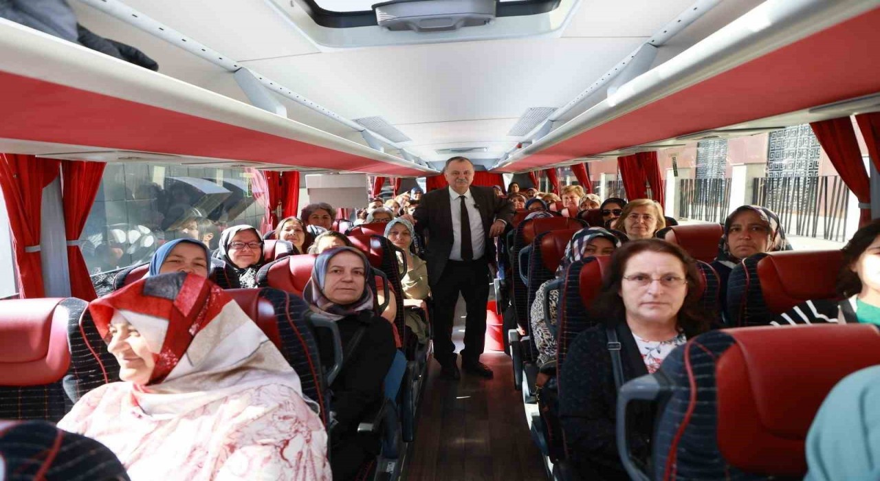 Yunusemreli kadınlar İzmiri gezecek