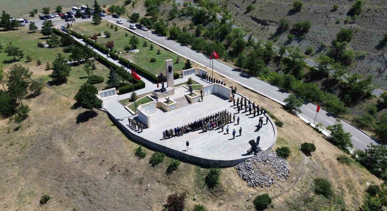 3üncü Ordu İç Güvenlik Şehitleri Anıtının açılışı gerçekleştirildi