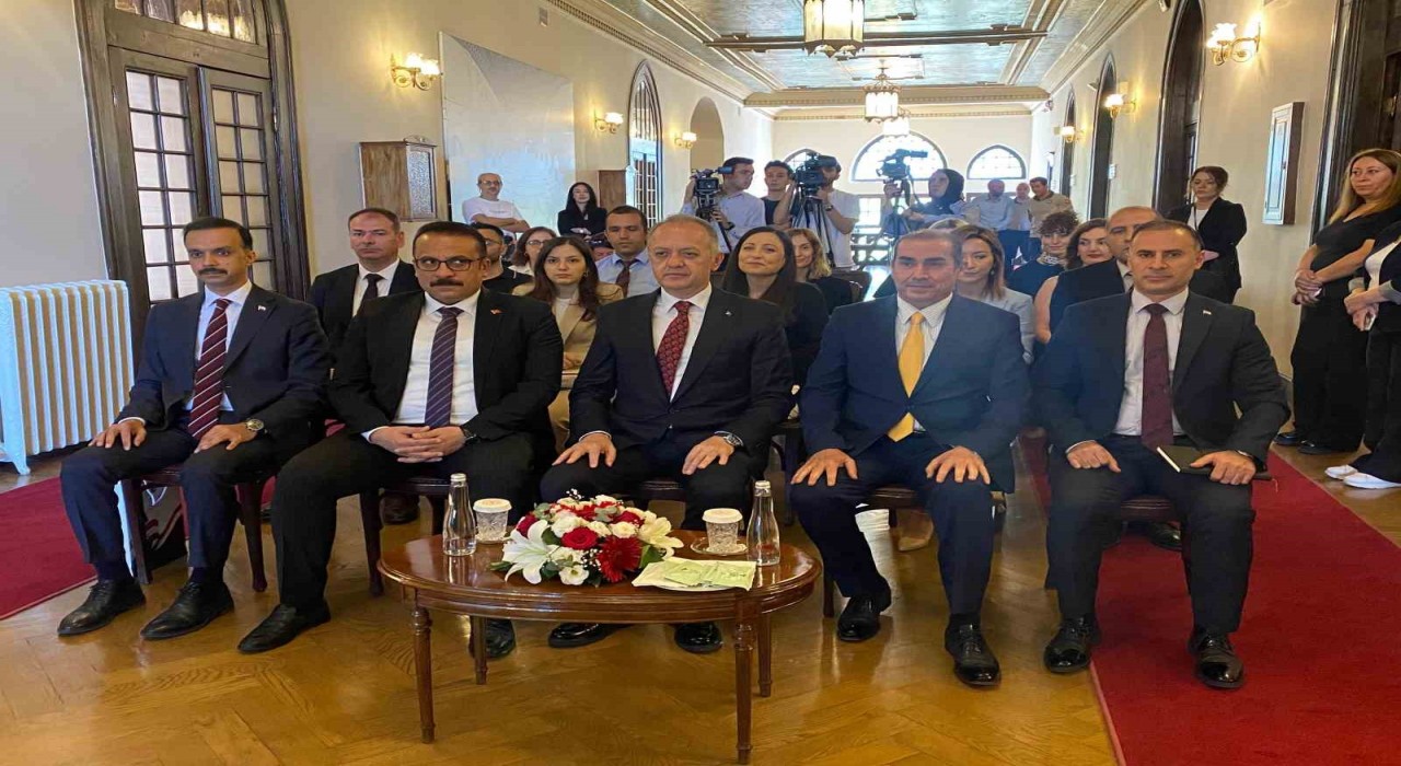 6 kil tablet Iraka iade edildi