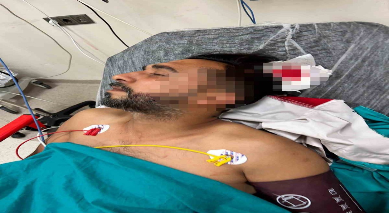 Adanada döner ustası çalışırken başından yorgun mermiyle yaralandı