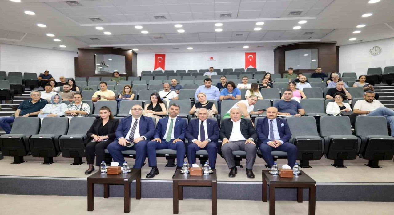 ADASO Meclis Başkanı Uçurum: İhracat Türkiyenin en önemli çıkış kapısıdır