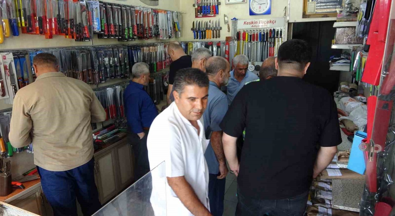 Adıyamanda bileyicilerde Kurban Bayramı yoğunluğu