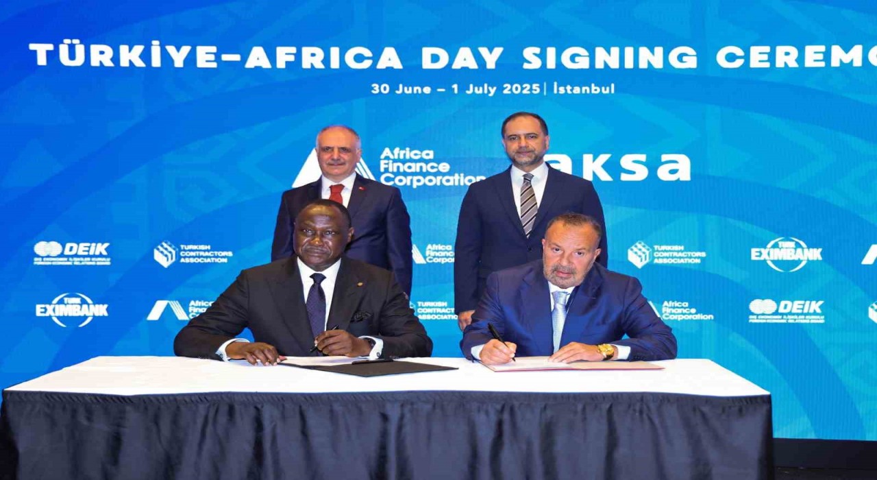 Afrikaya 150 milyon dolarlık yatırım için imzalar atıldı