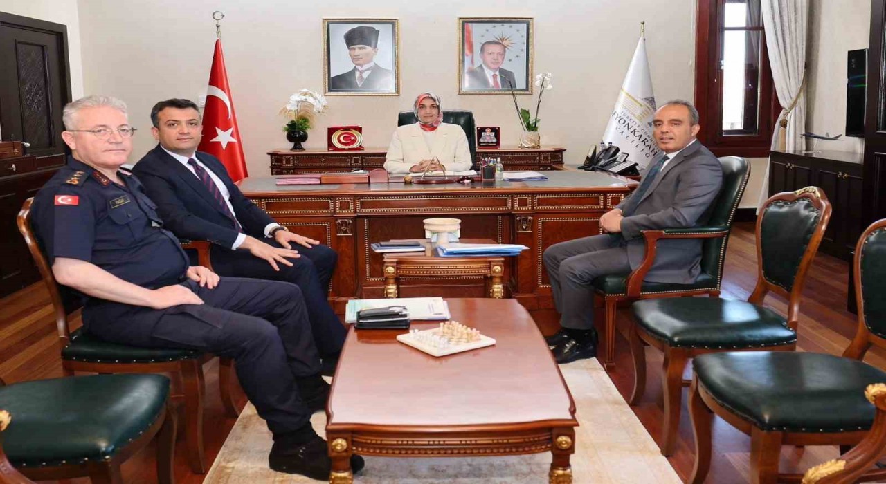 Afyonkarahisarda bayram tedbirleri masaya yatırıldı