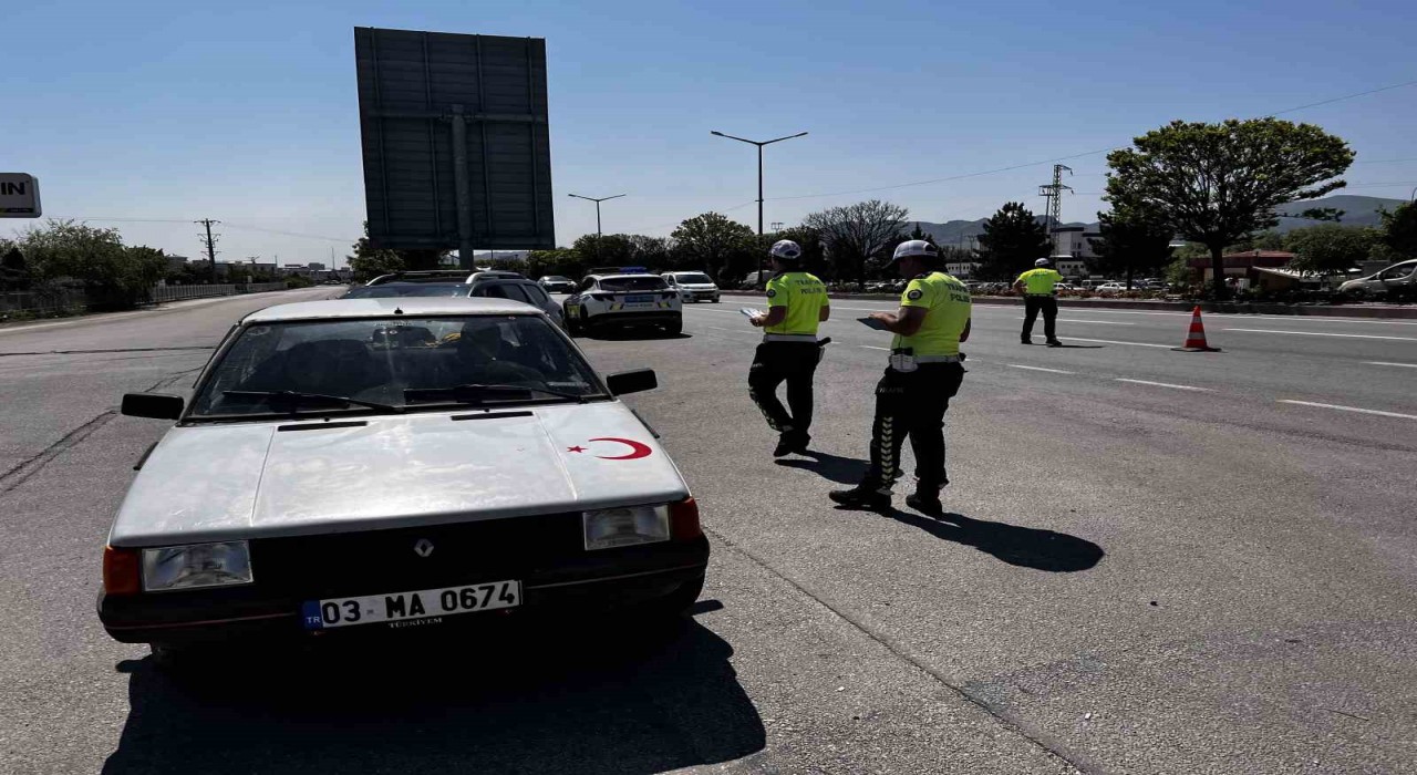 Afyonkarahisarda Kurban Bayramı öncesi trafik denetimleri arttı
