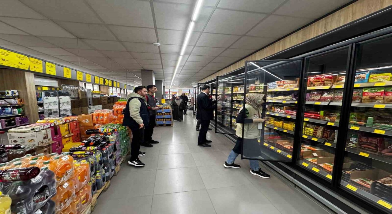 Ağrıda halk sağlığı için 2 binin üzerinde gıda denetimi gerçekleştirildi