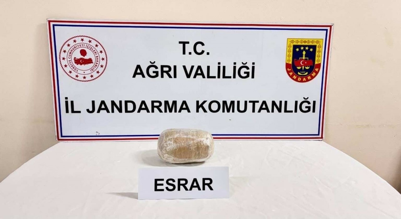 Ağrıda uyuşturucuyla yakalanan 2 şahıs gözaltına alındı