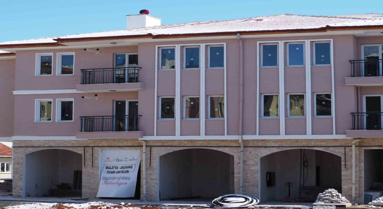 Akçadağ Çarşısında teslimatlar başlıyor