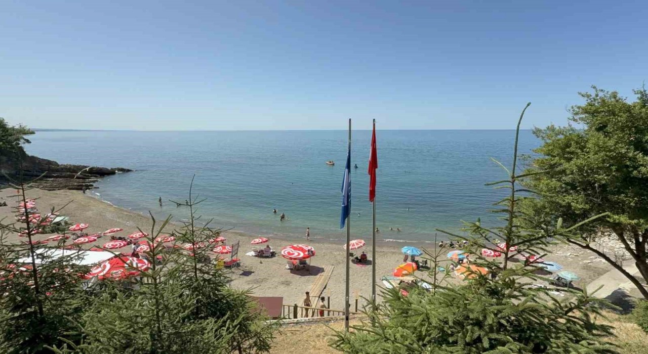 Akçakoca Kale Plajına mavi bayrak