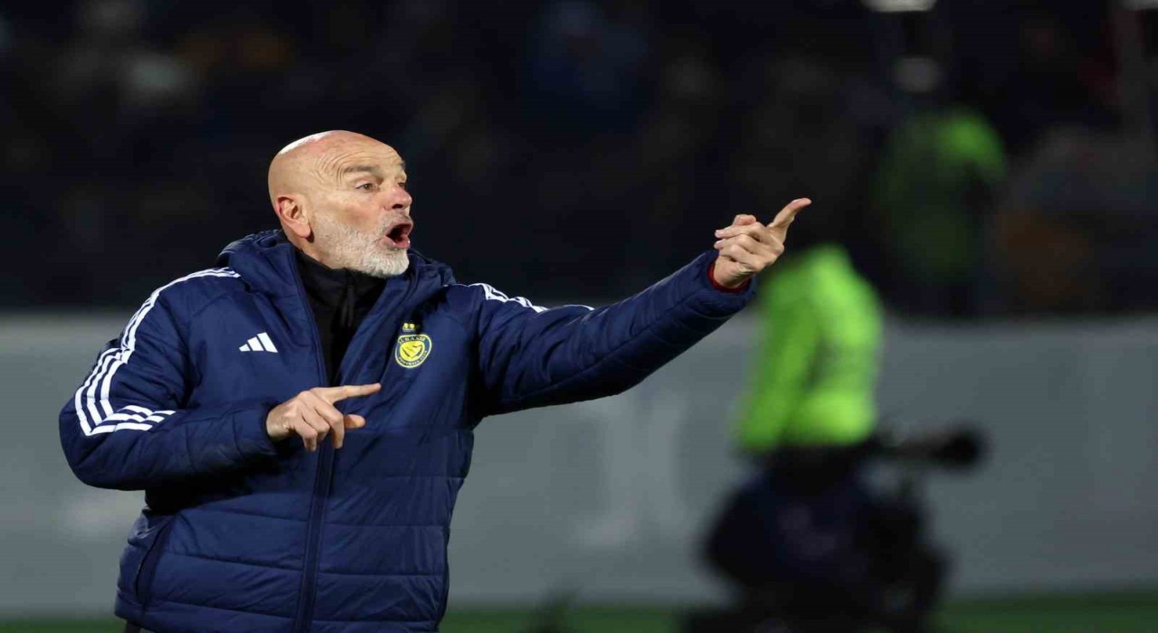 Al Nassrda teknik direktör Stefano Pioli ile yollar ayrıldı