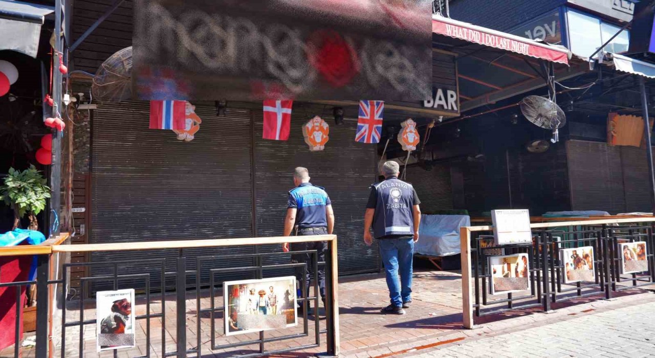 Alanyada adaba aykırı eylem gerçekleştirilen bar mühürlendi