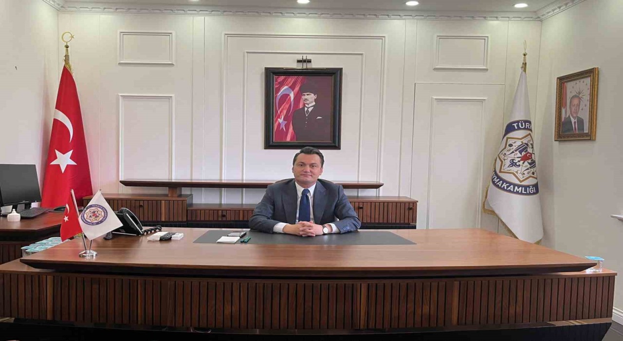 Alanyanın yeni kaymakamı Öztürk görevine başladı