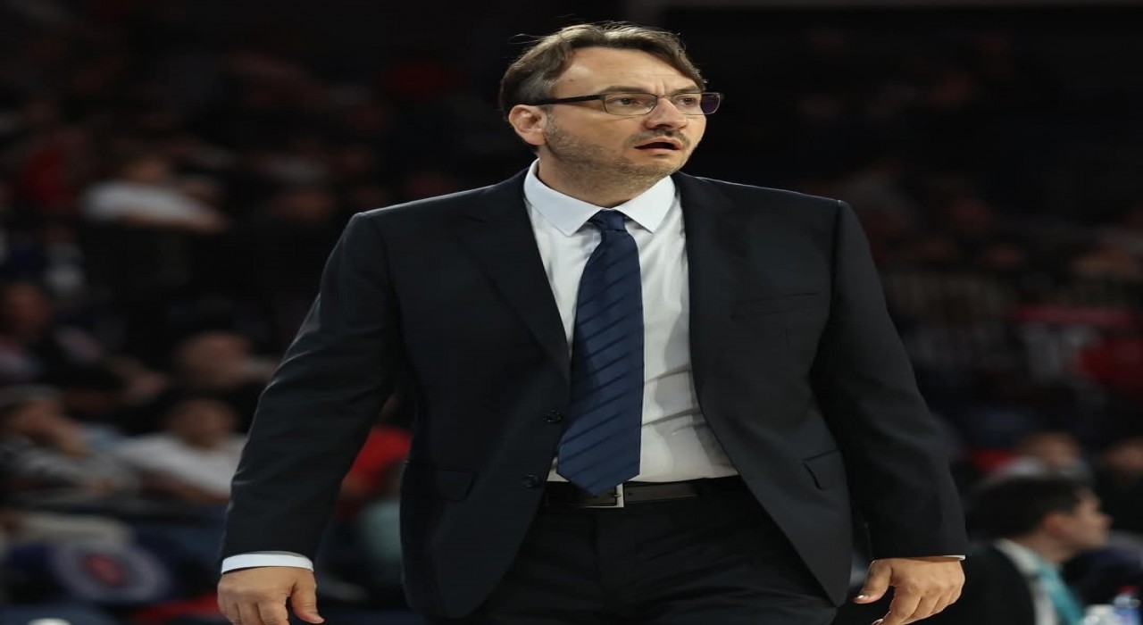 Aliağa Petkimsporun başantrenörü Özhan Çıvgın oldu