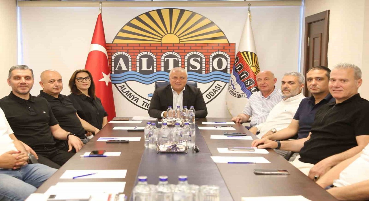 ALTSO Başkanı Erdem: Oteller yüzde 3lük döviz dönüşüm desteği dışında kalmasın