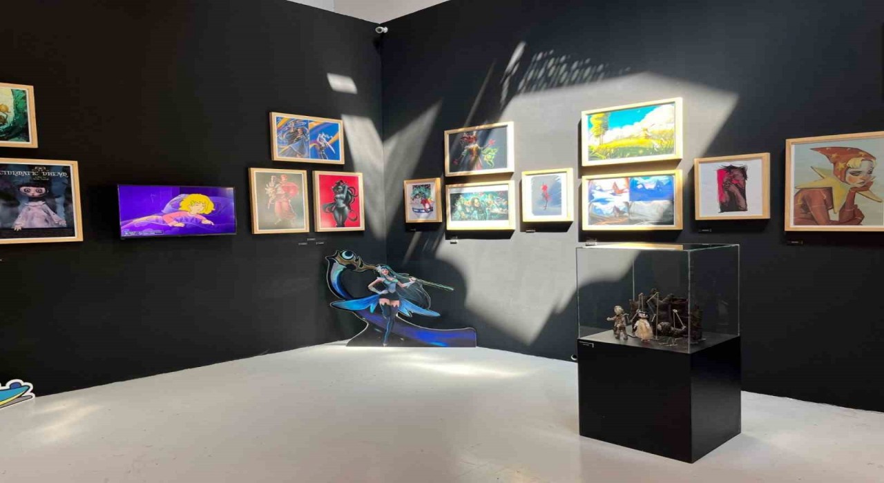 Anadolu Üniversitesi GSF 40. yılını Yörüngeler sergisiyle kutladı