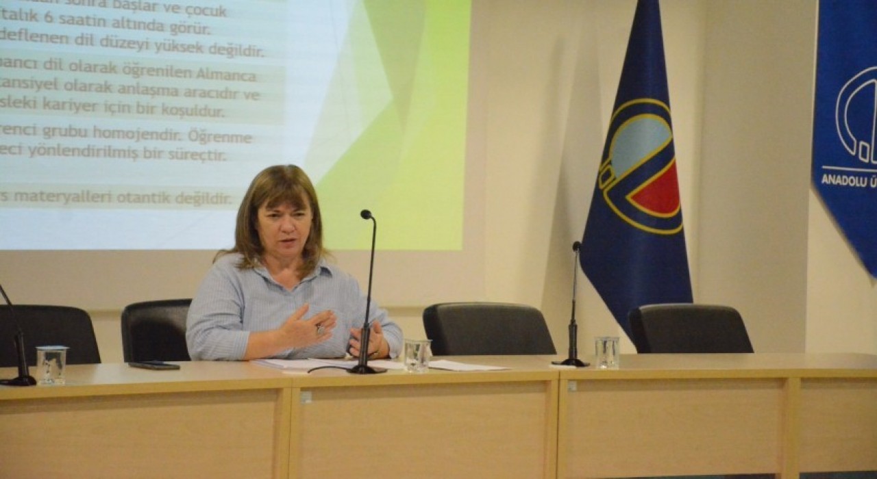 Anadolu Üniversitesinde Çocuklara Erken Yaşta Yabancı Dil Olarak Almancanın Öğretimi ele alındı