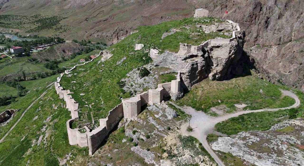 Anadoluda asırlardır fetih edilemeyen Türk kalesi