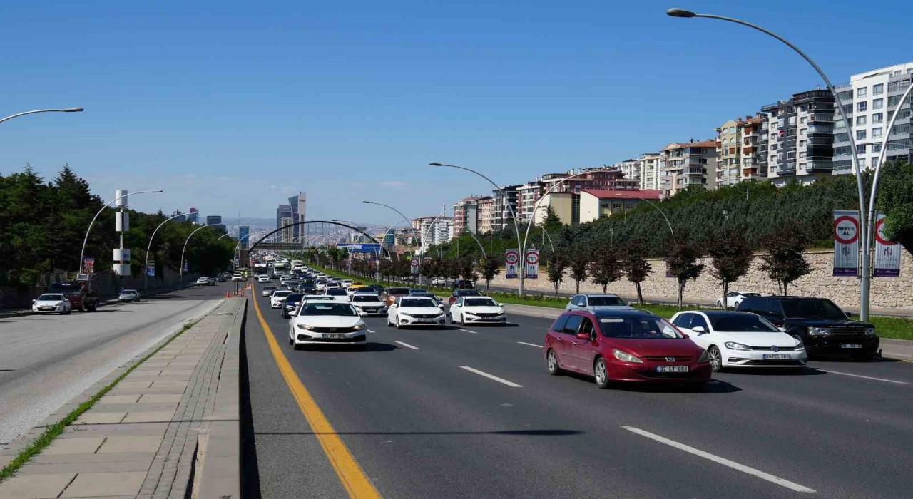Ankarada Kurban Bayramı öncesi trafik denetimleri artırıldı