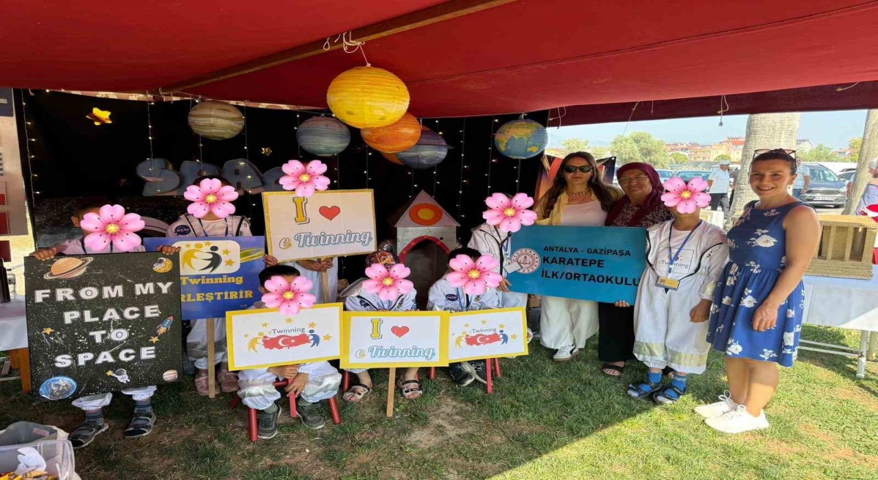 Antalyada eTwinning sergisi yoğun ilgi gördü