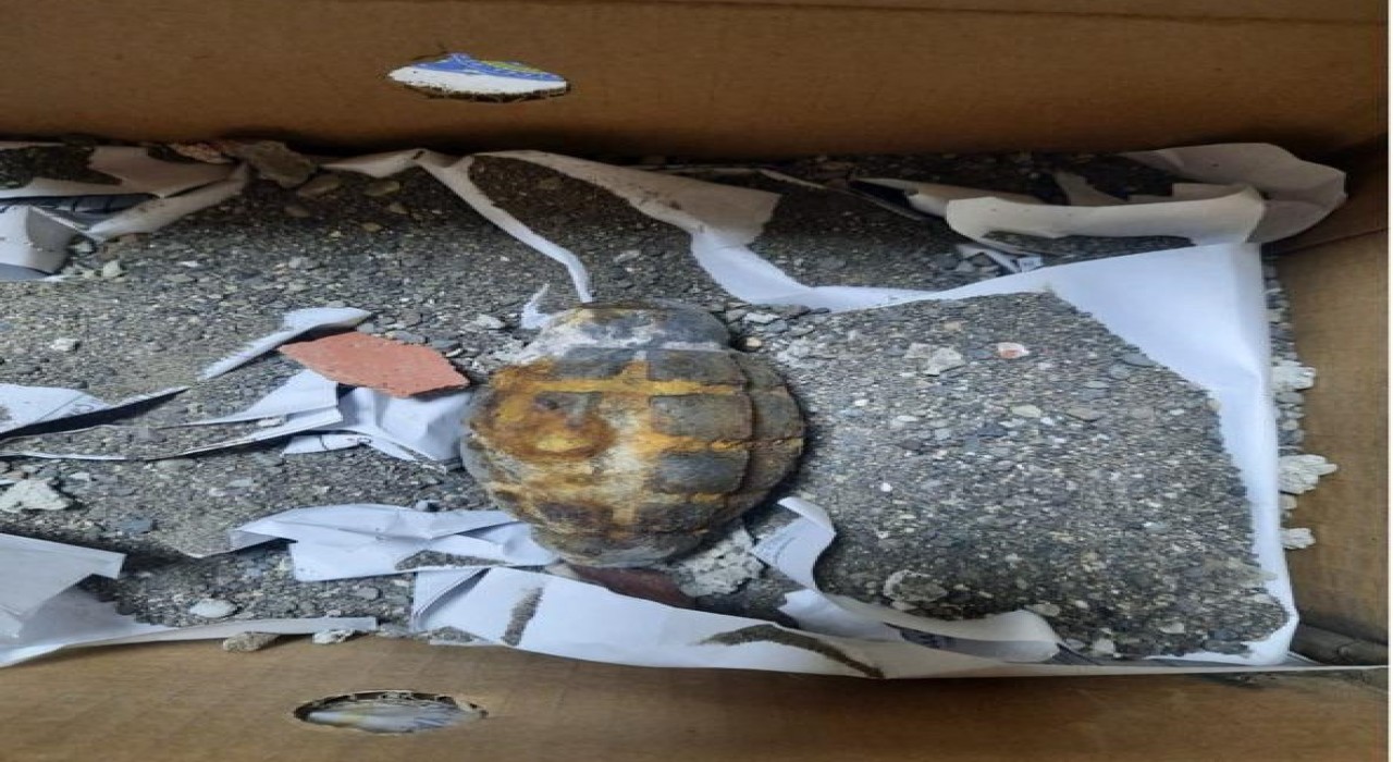 Ardahanda bomba paniği