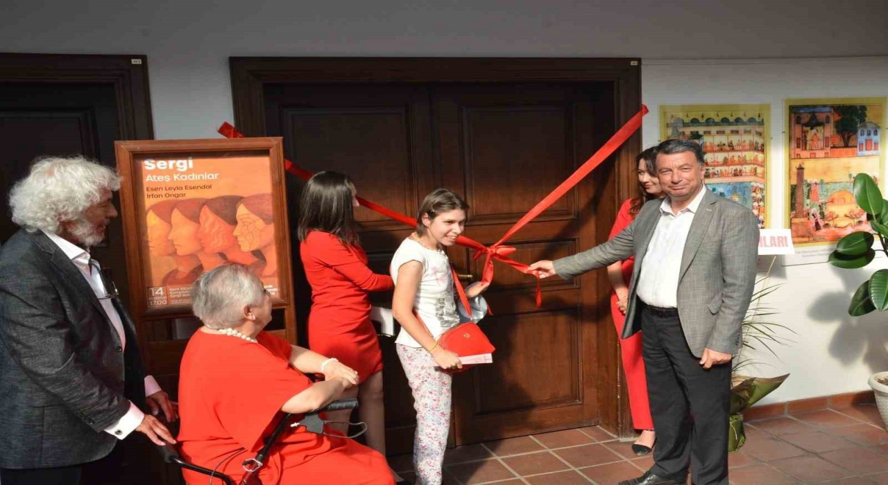 Ateş Kadınlar sergisi sanatseverlerle buluştu