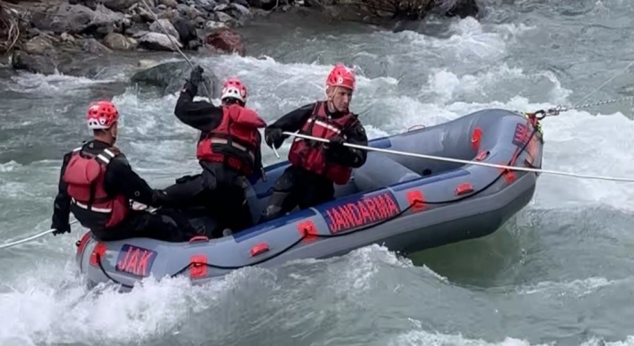 Avaşin Deresinde kaybolan İbrahimi arama çalışmalarına ara verildi
