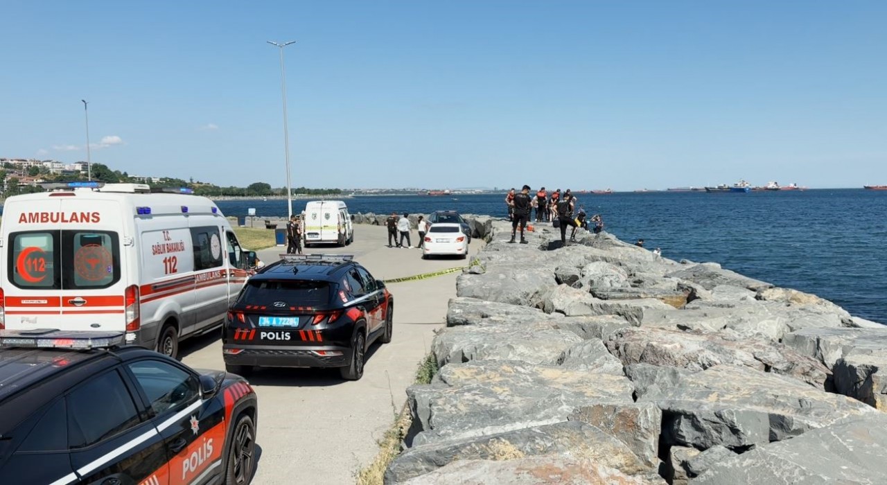 Avcılarda esrarengiz olay: Denizde kadın cesedi bulundu