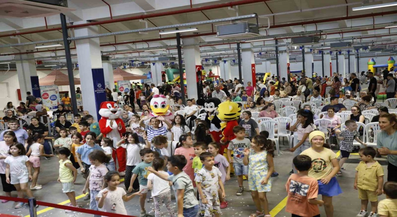 Aydın Büyükşehirin Karne Şenliği coşkuyla tamamlandı