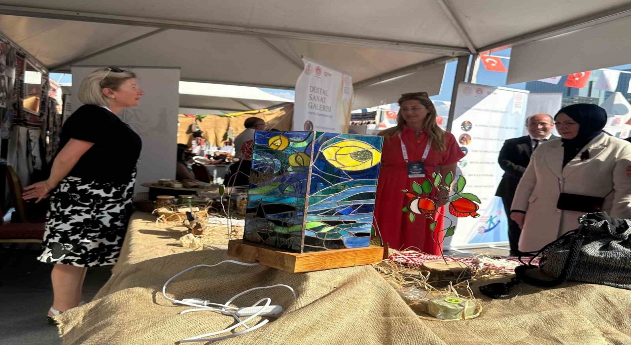 Ayvalık AHEM ilk 10a girdi