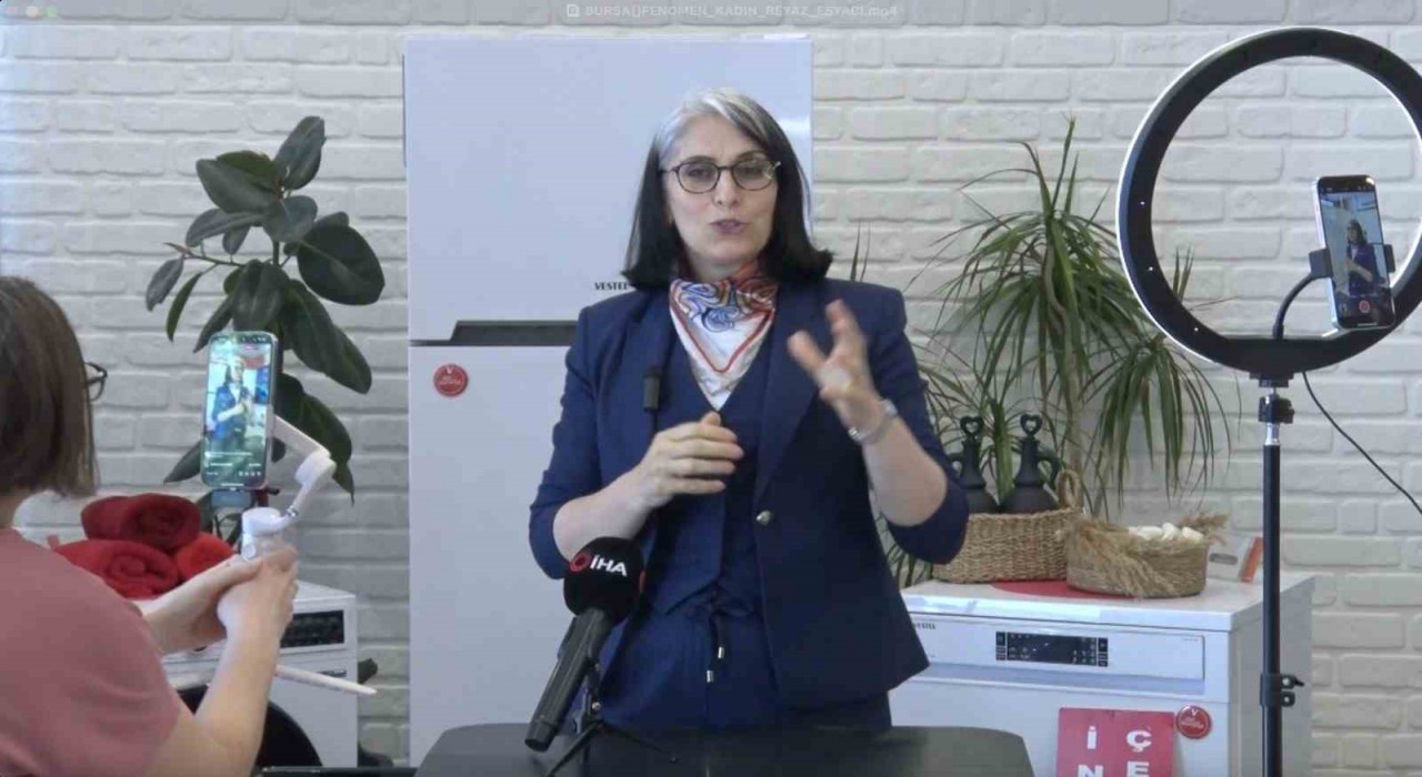 Azmi sayesinde önce patron ardından fenomen oldu...